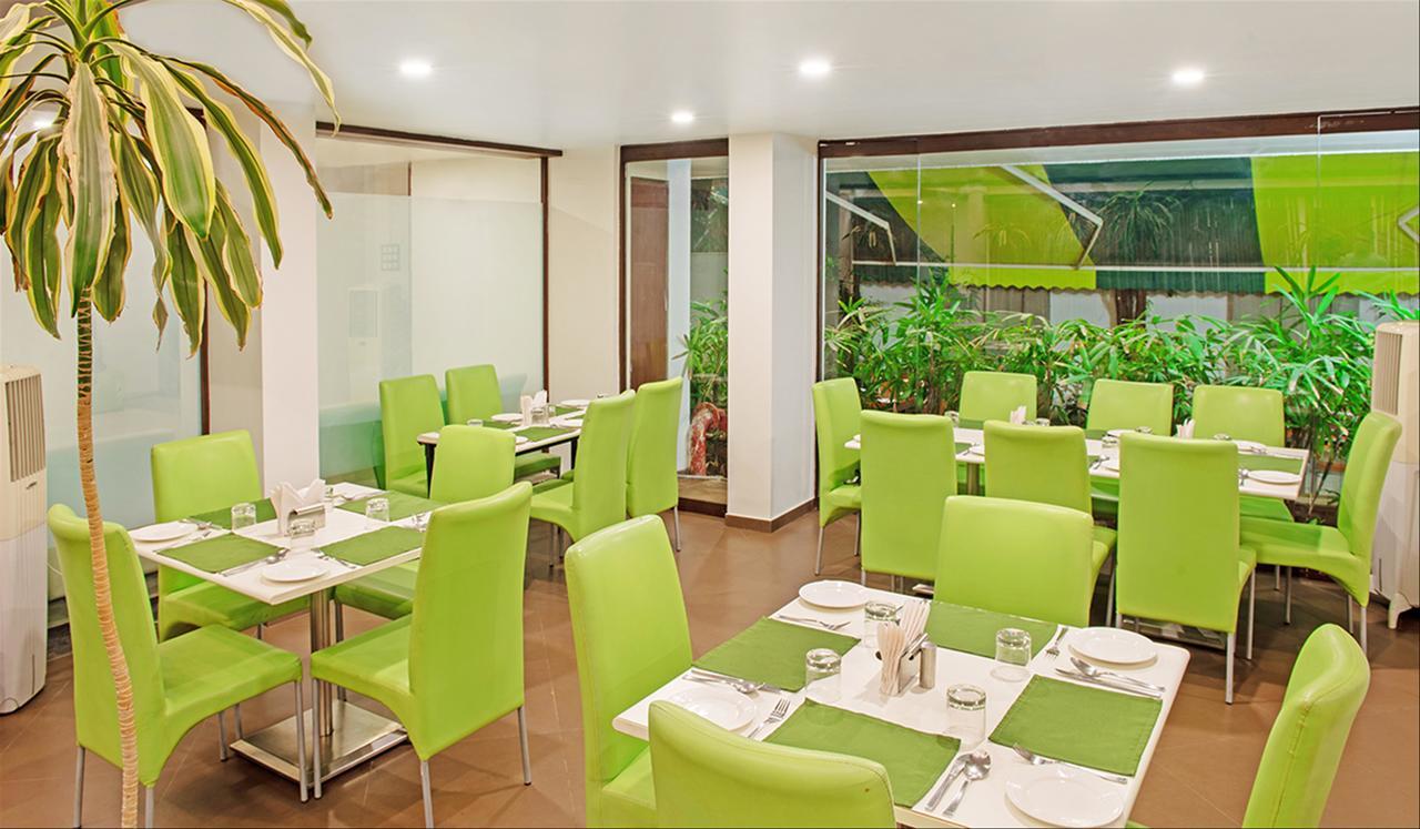 Hotel Mint Montvert, Baner Pune Zewnętrze zdjęcie