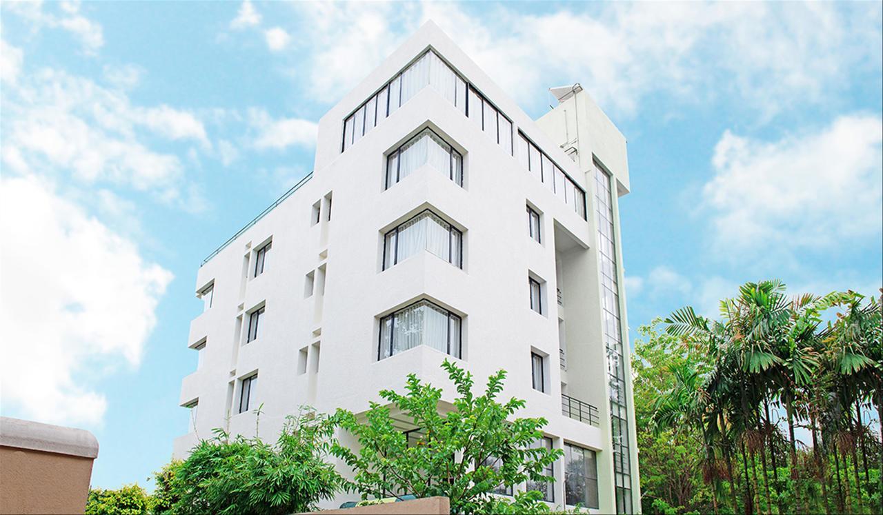 Hotel Mint Montvert, Baner Pune Zewnętrze zdjęcie