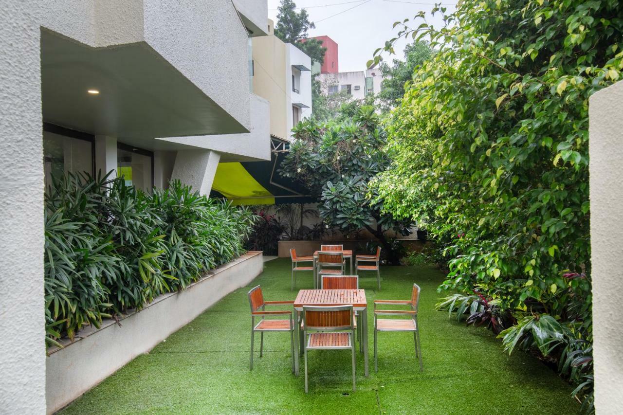 Hotel Mint Montvert, Baner Pune Zewnętrze zdjęcie